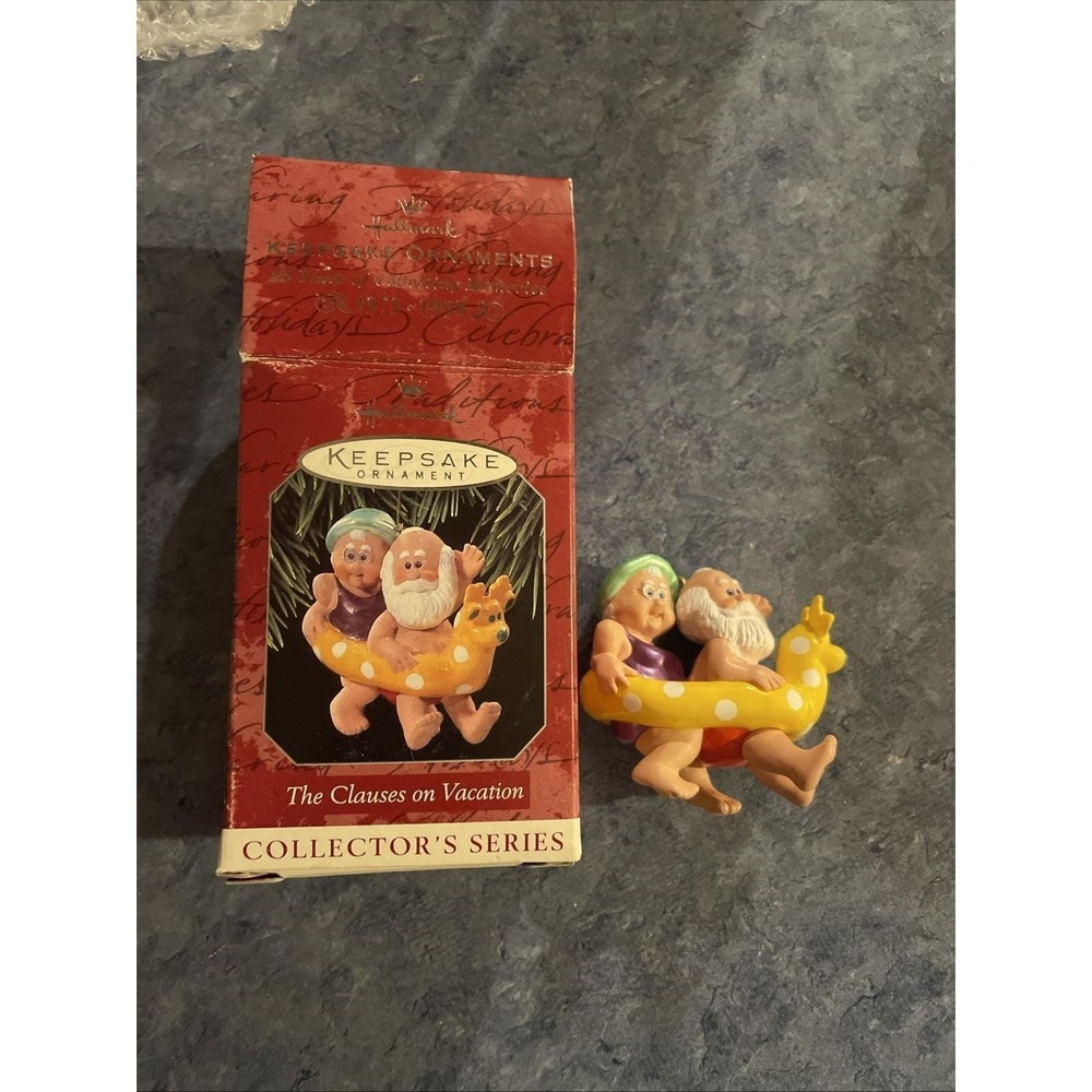 Hallmark Keepsake Ornament‎ The Clauses On Vacation 1998